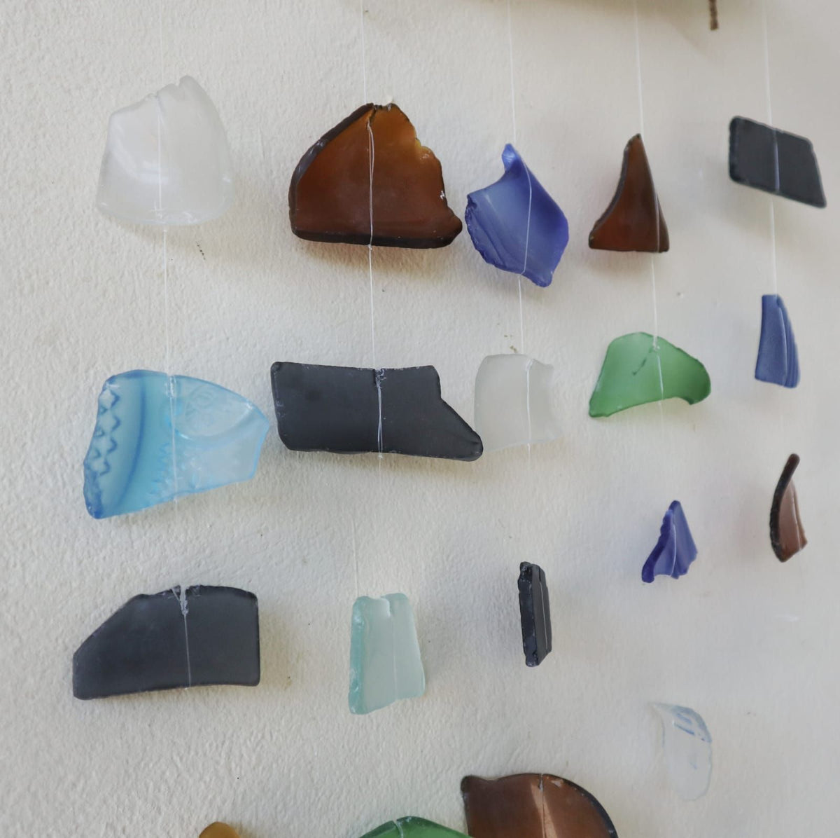 Simple hanging five string glass wind chime — multi colour garden decoration